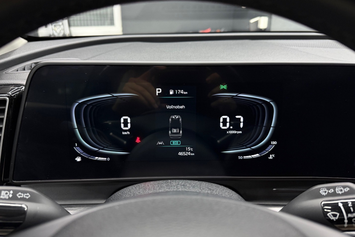 Ponuka vozidiel / Kia Sportage 1.6 H48V Gold - video