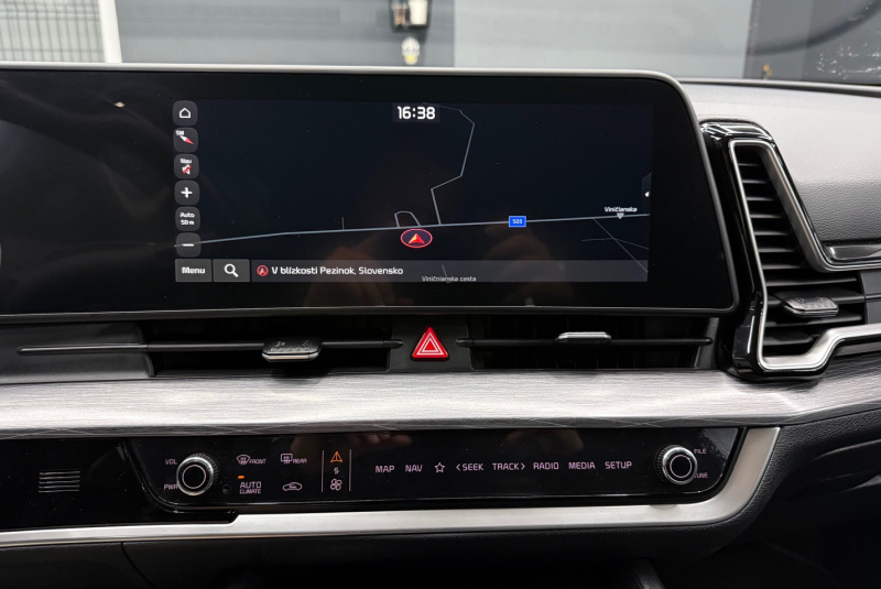 Ponuka vozidiel / Kia Sportage 1.6 H48V Gold - video Ponuka vozidiel / Kia Sportage 1.6 H48V Gold - video