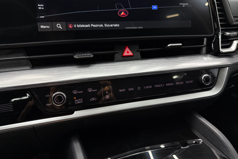  Ponuka vozidiel / Kia Sportage 1.6 H48V Gold - video