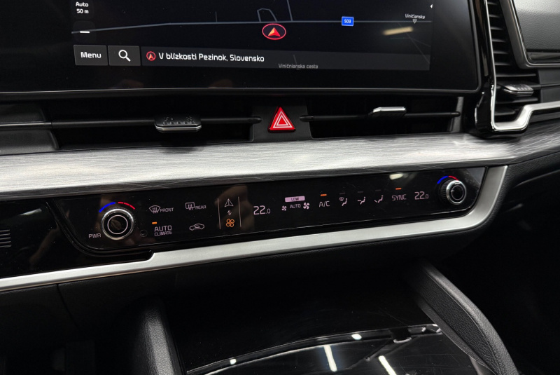  Ponuka vozidiel / Kia Sportage 1.6 H48V Gold - video