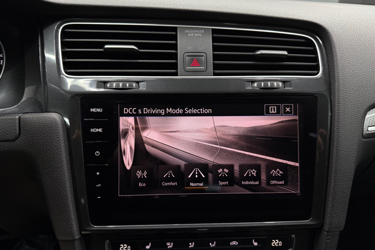 Ponuka vozidiel / Volkswagen Golf Variant Alltrack 1.8 TSI BMT 4MOTION DSG - video Ponuka vozidiel / Volkswagen Golf Variant Alltrack 1.8 TSI BMT 4MOTION DSG - video