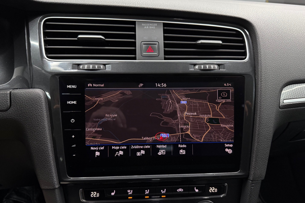 Ponuka vozidiel / Volkswagen Golf Variant Alltrack 1.8 TSI BMT 4MOTION DSG - video