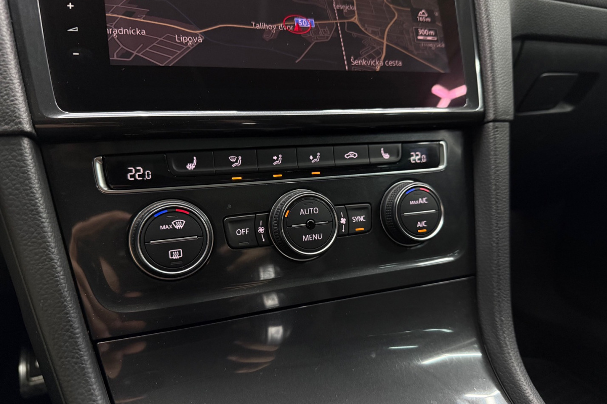 Ponuka vozidiel / Volkswagen Golf Variant Alltrack 1.8 TSI BMT 4MOTION DSG - video Ponuka vozidiel / Volkswagen Golf Variant Alltrack 1.8 TSI BMT 4MOTION DSG - video