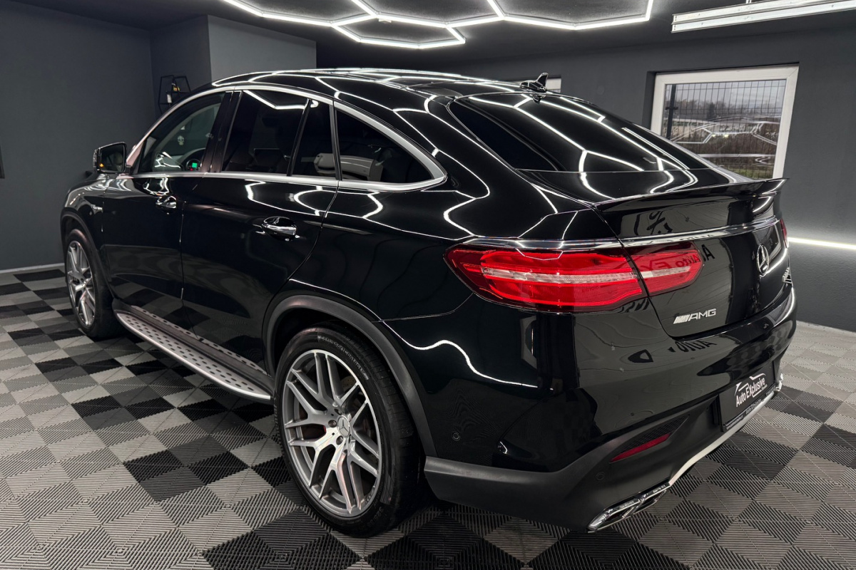 Ponuka vozidiel / Mercedes-Benz GLE SUV Mercedes-AMG 63 S 4matic A/T - video Ponuka vozidiel / Mercedes-Benz GLE SUV Mercedes-AMG 63 S 4matic A/T - video