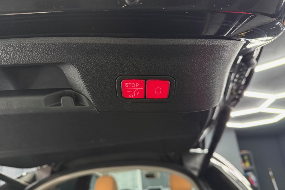 Ponuka vozidiel / Mercedes-Benz GLE SUV Mercedes-AMG 63 S 4matic A/T - video Ponuka vozidiel / Mercedes-Benz GLE SUV Mercedes-AMG 63 S 4matic A/T - video