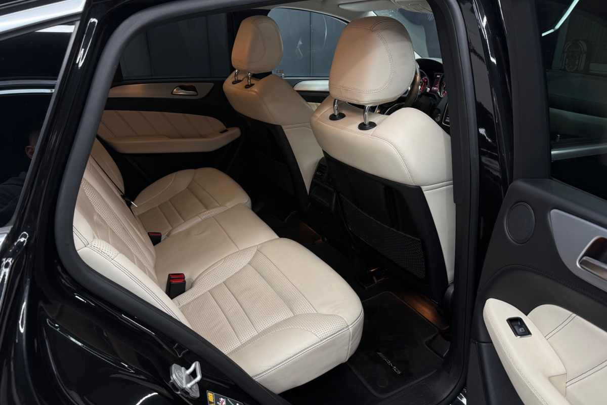 Ponuka vozidiel / Mercedes-Benz GLE SUV Mercedes-AMG 63 S 4matic A/T - video