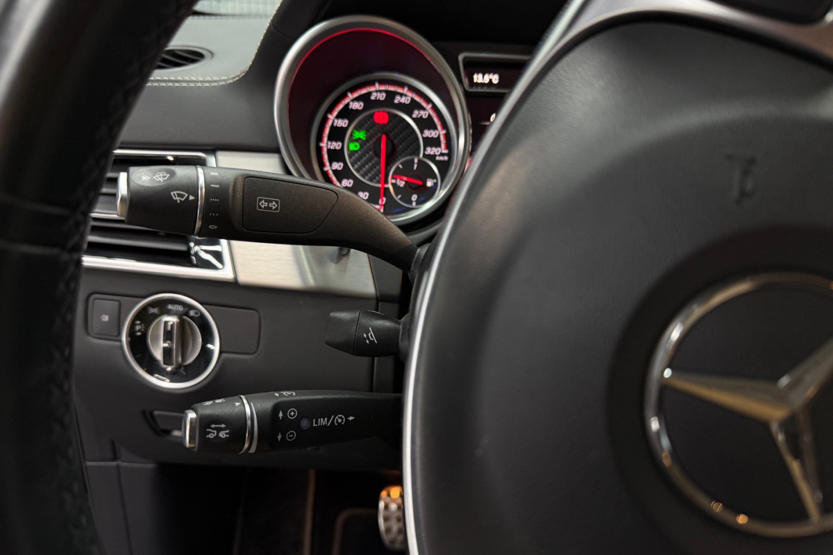 Ponuka vozidiel / Mercedes-Benz GLE SUV Mercedes-AMG 63 S 4matic A/T - video Ponuka vozidiel / Mercedes-Benz GLE SUV Mercedes-AMG 63 S 4matic A/T - video