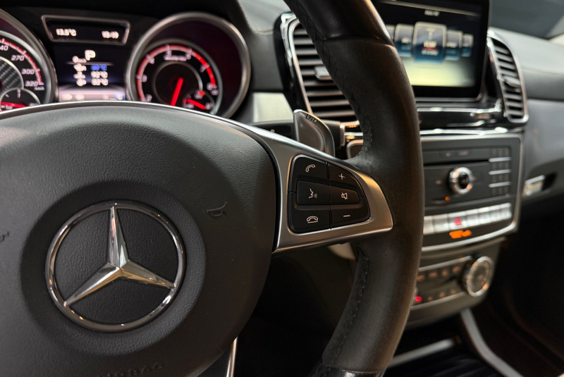 Ponuka vozidiel / Mercedes-Benz GLE SUV Mercedes-AMG 63 S 4matic A/T - video Ponuka vozidiel / Mercedes-Benz GLE SUV Mercedes-AMG 63 S 4matic A/T - video