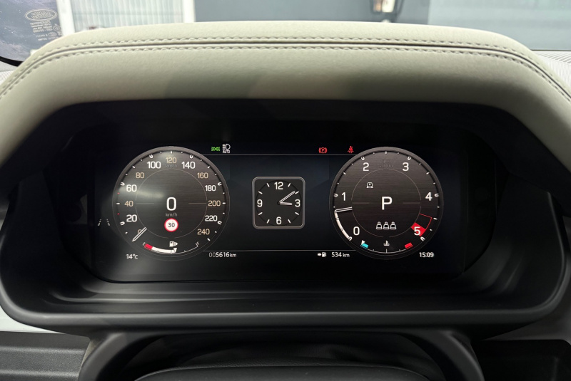  Ponuka vozidiel / Land Rover Defender 110 3.0D I6 D200 MHEV S A/T AWD - video