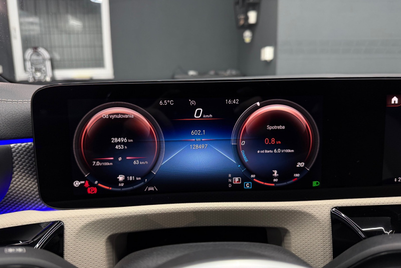 Ponuka vozidiel / Mercedes-Benz CLA Shooting Brake SB 200 A/T - video Ponuka vozidiel / Mercedes-Benz CLA Shooting Brake SB 200 A/T - video