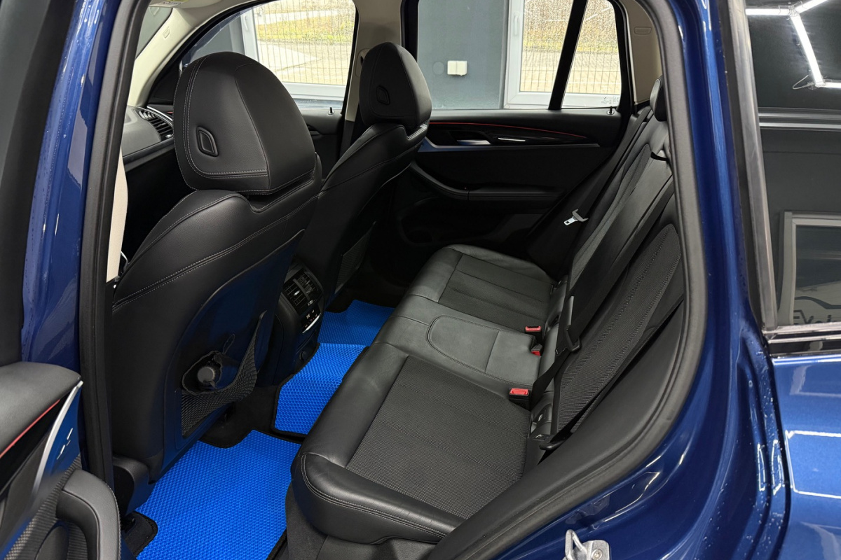 Ponuka vozidiel / BMW X3 xDrive20d xLine A/T - video