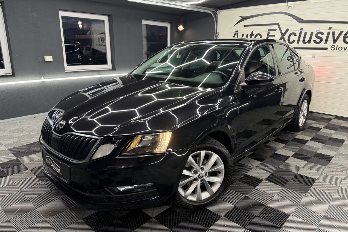 Ponuka vozidiel / Škoda Octavia 1.6 TDI 115k Ambition DSG - video