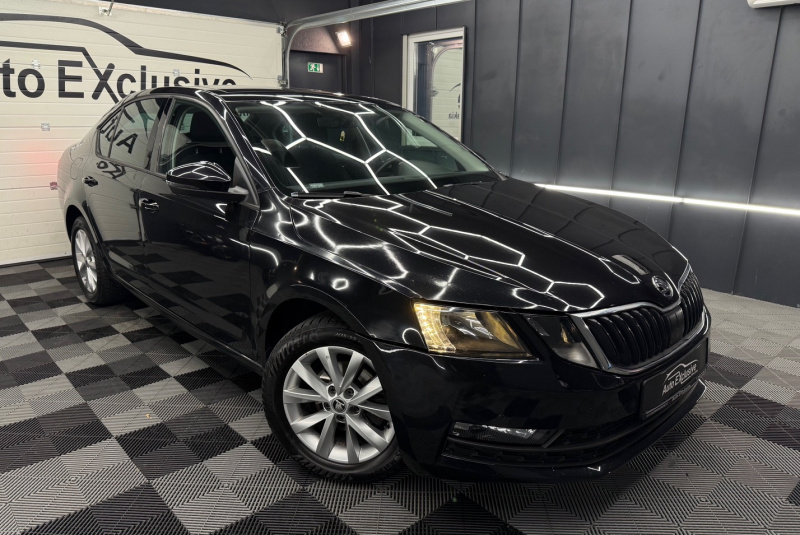 Ponuka vozidiel / Škoda Octavia 1.6 TDI 115k Ambition DSG - video Ponuka vozidiel / Škoda Octavia 1.6 TDI 115k Ambition DSG - video