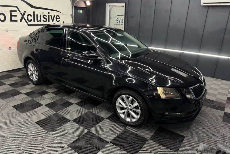 Ponuka vozidiel / Škoda Octavia 1.6 TDI 115k Ambition DSG - video Ponuka vozidiel / Škoda Octavia 1.6 TDI 115k Ambition DSG - video