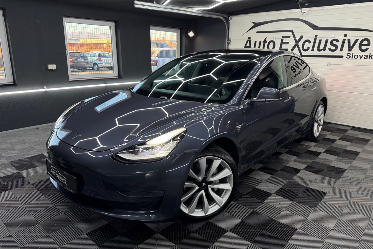 Ponuka vozidiel / Tesla Model 3 Long Range Dual Motor AWD - video