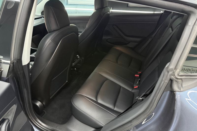  Ponuka vozidiel / Tesla Model 3 Long Range Dual Motor AWD - video