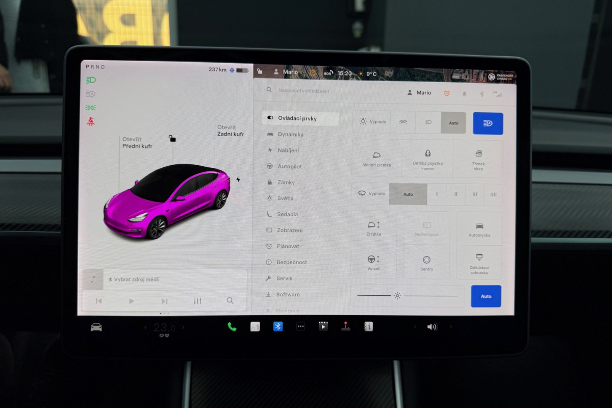 Ponuka vozidiel / Tesla Model 3 Long Range Dual Motor AWD - video Ponuka vozidiel / Tesla Model 3 Long Range Dual Motor AWD - video