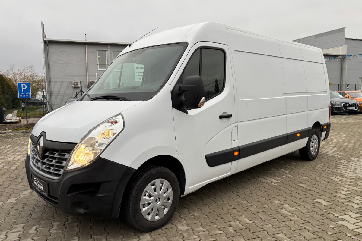 Ponuka vozidiel / Renault Master 2.3 DCi L3H2 - video