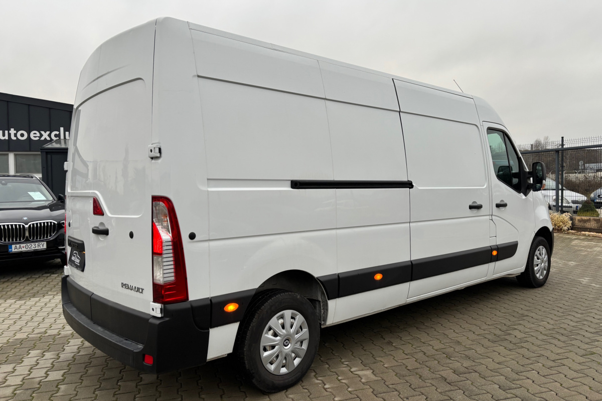 Ponuka vozidiel / Renault Master 2.3 DCi L3H2 - video