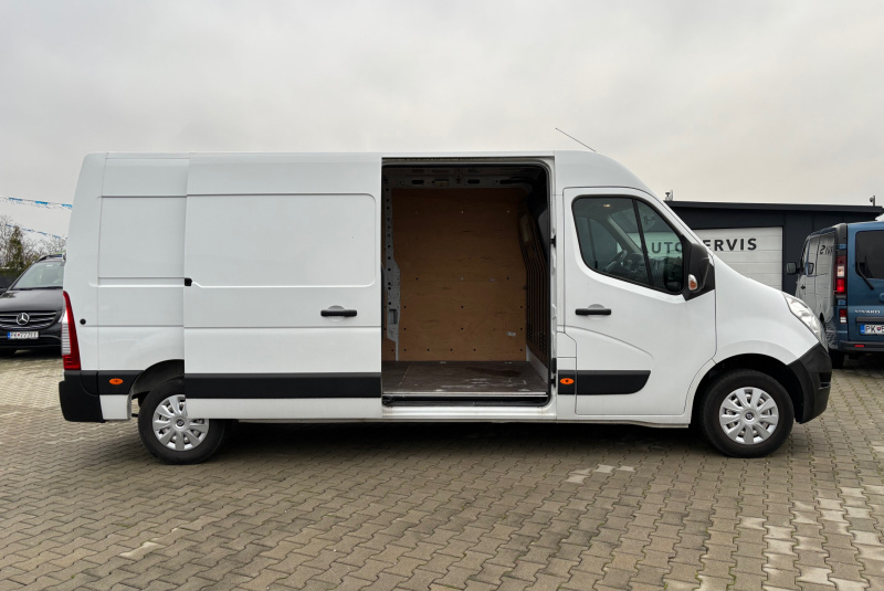 Ponuka vozidiel / Renault Master 2.3 DCi L3H2 - video Ponuka vozidiel / Renault Master 2.3 DCi L3H2 - video