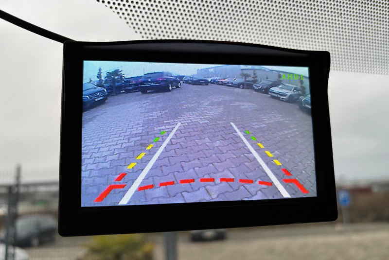  Ponuka vozidiel / Renault Master 2.3 DCi L3H2 - video