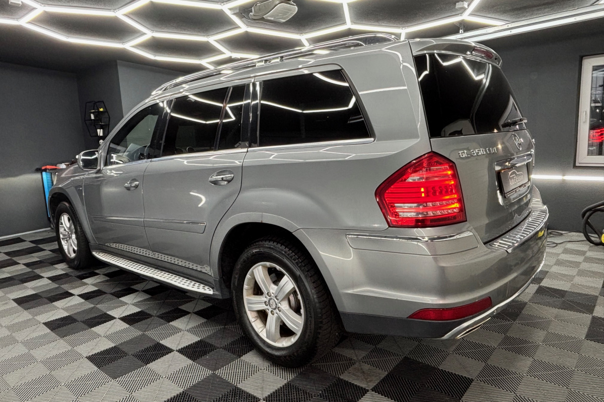 Ponuka vozidiel / Mercedes-Benz GL 350 CDI 4MATIC - video Ponuka vozidiel / Mercedes-Benz GL 350 CDI 4MATIC - video