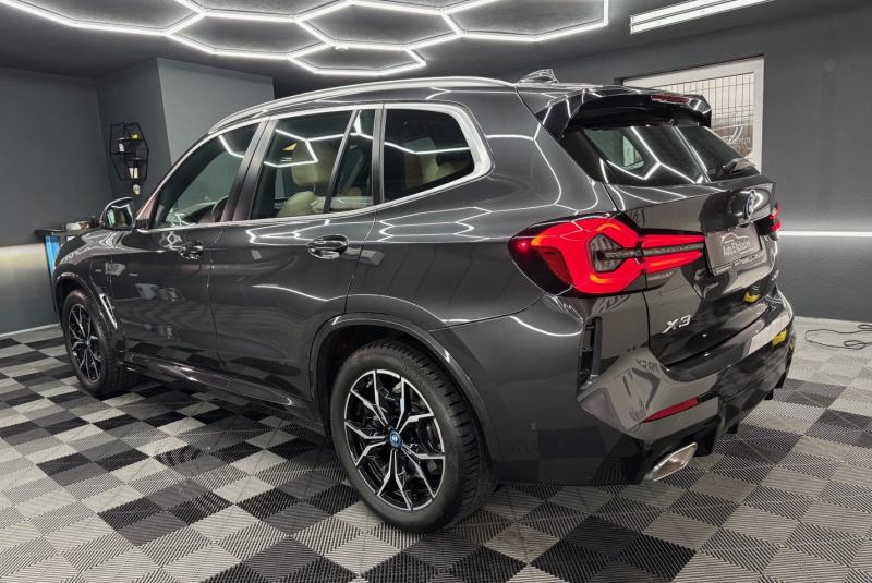  Ponuka vozidiel / BMW X3 xDrive30e M-PACKET PLUG-IN HYBRID - video