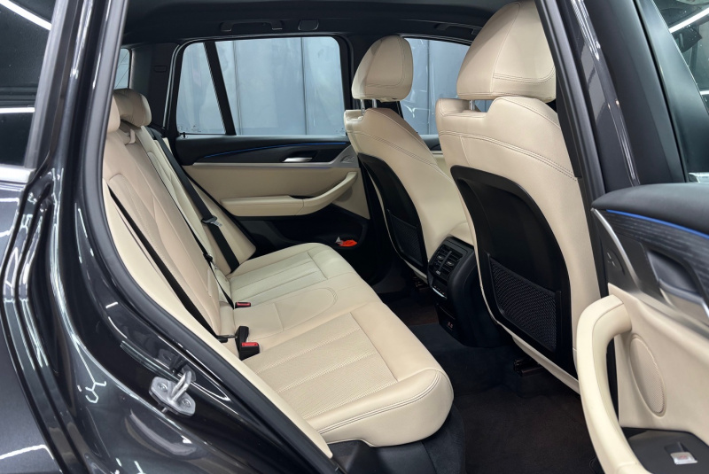 Ponuka vozidiel / BMW X3 xDrive30e M-PACKET PLUG-IN HYBRID - video Ponuka vozidiel / BMW X3 xDrive30e M-PACKET PLUG-IN HYBRID - video