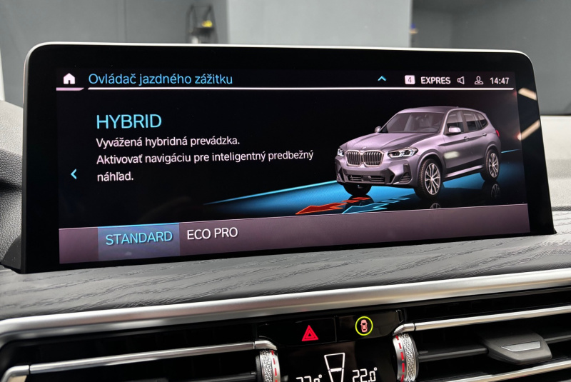  Ponuka vozidiel / BMW X3 xDrive30e M-PACKET PLUG-IN HYBRID - video