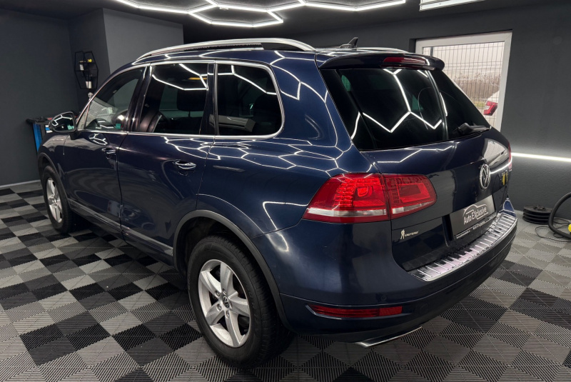 Ponuka vozidiel / Volkswagen Touareg II 3.0 V6 TDI BlueMotion Technology - video Ponuka vozidiel / Volkswagen Touareg II 3.0 V6 TDI BlueMotion Technology - video