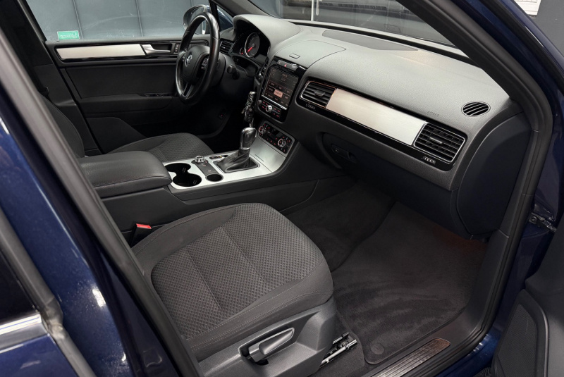  Ponuka vozidiel / Volkswagen Touareg II 3.0 V6 TDI BlueMotion Technology - video