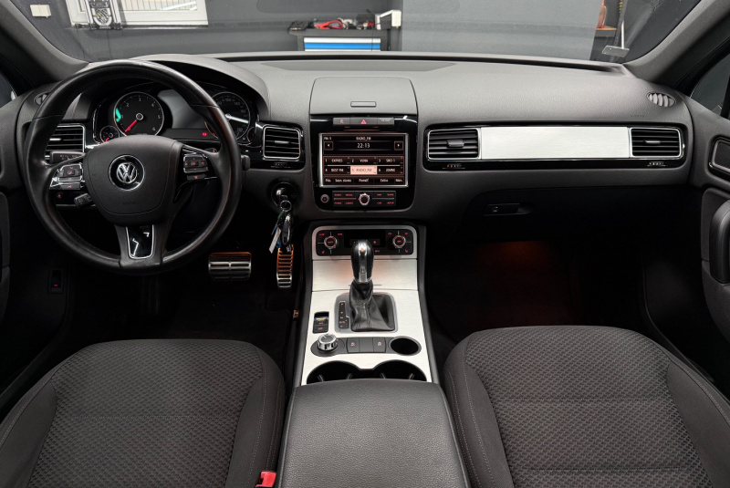  Ponuka vozidiel / Volkswagen Touareg II 3.0 V6 TDI BlueMotion Technology - video