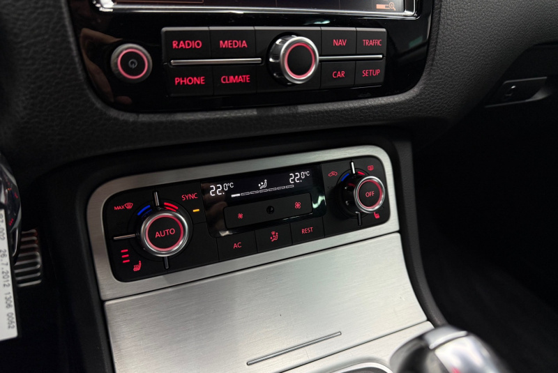  Ponuka vozidiel / Volkswagen Touareg II 3.0 V6 TDI BlueMotion Technology - video