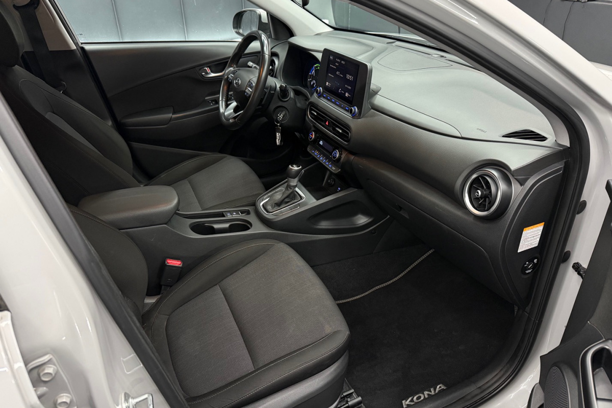 Ponuka vozidiel / Hyundai Kona 1.6 GDI HEV Family - video