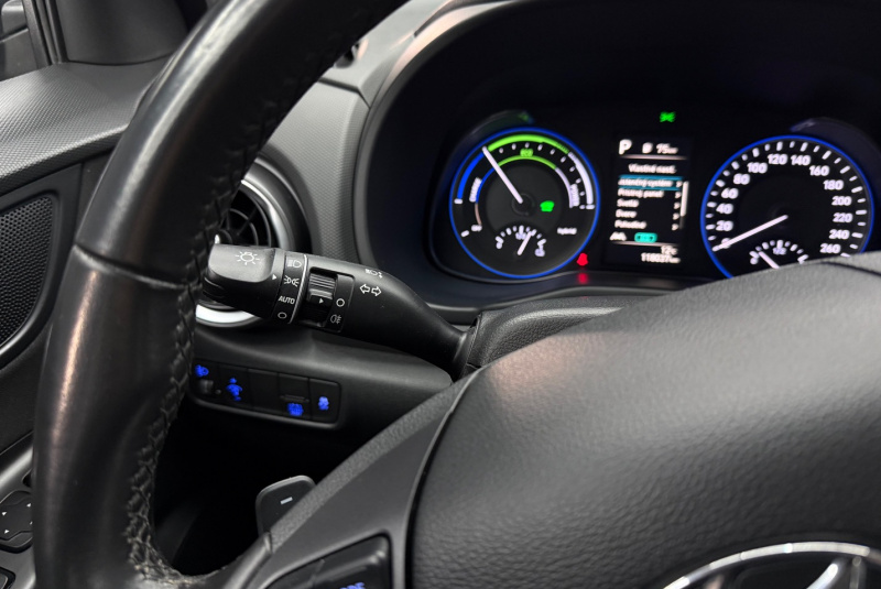  Ponuka vozidiel / Hyundai Kona 1.6 GDI HEV Family - video