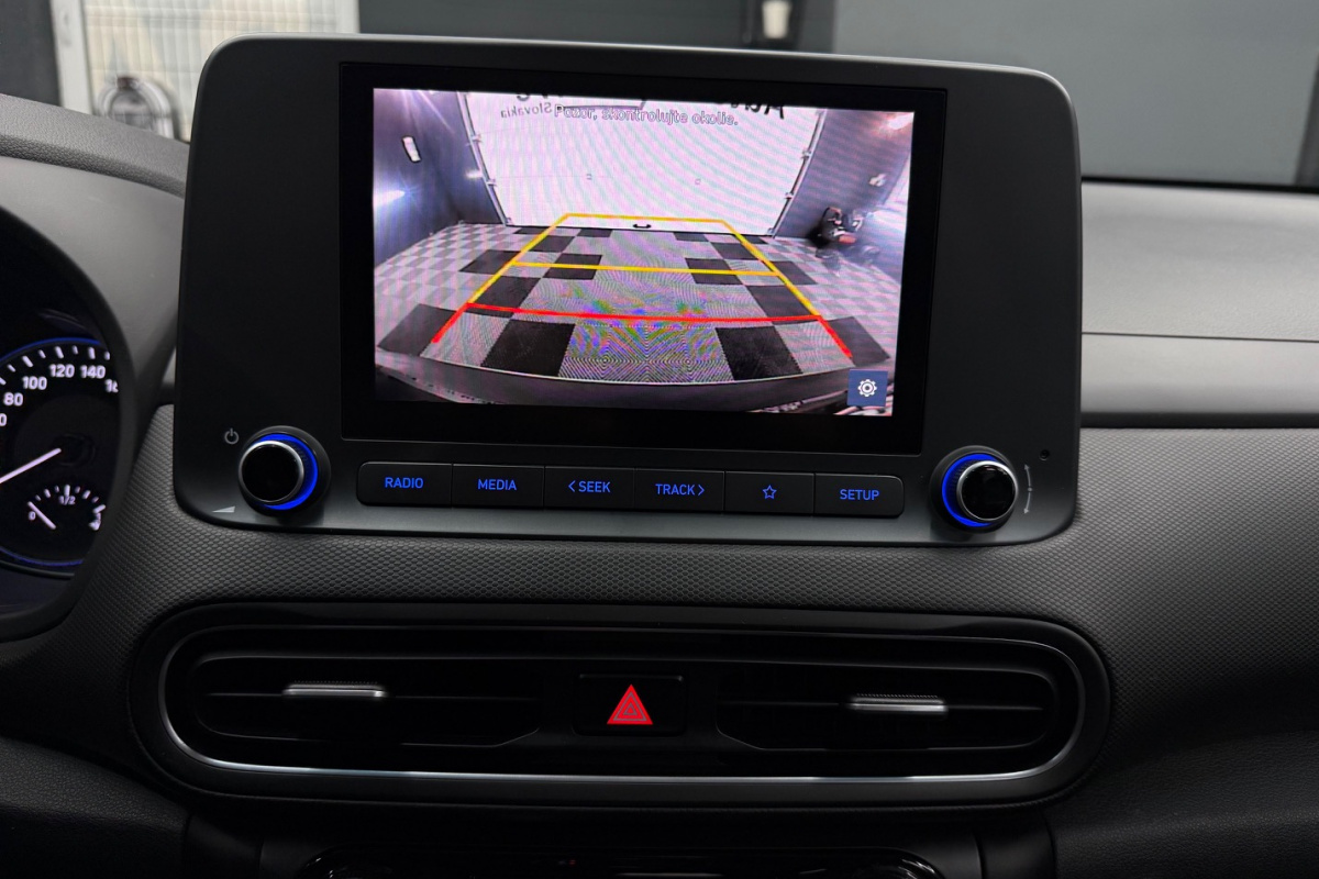 Ponuka vozidiel / Hyundai Kona 1.6 GDI HEV Family - video Ponuka vozidiel / Hyundai Kona 1.6 GDI HEV Family - video