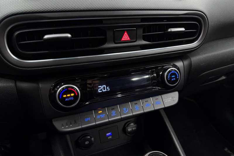  Ponuka vozidiel / Hyundai Kona 1.6 GDI HEV Family - video