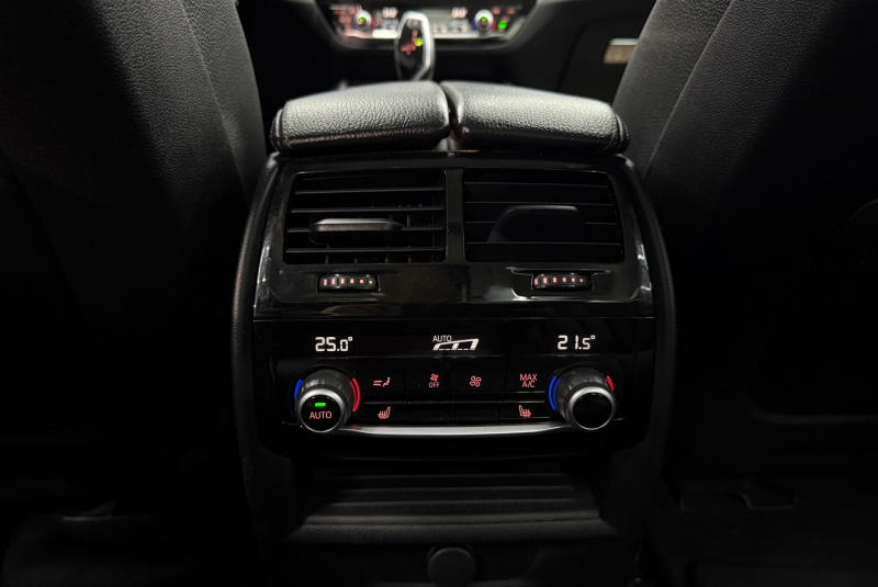  Ponuka vozidiel / BMW Rad 5 530d xDrive A/T - video