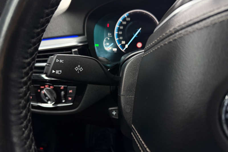  Ponuka vozidiel / BMW Rad 5 530d xDrive A/T - video