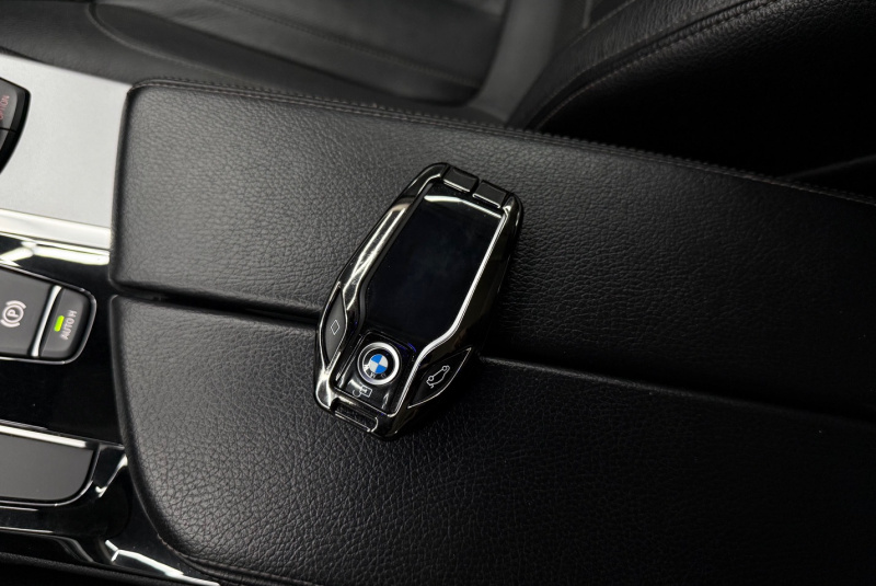 Ponuka vozidiel / BMW Rad 5 530d xDrive A/T - video Ponuka vozidiel / BMW Rad 5 530d xDrive A/T - video