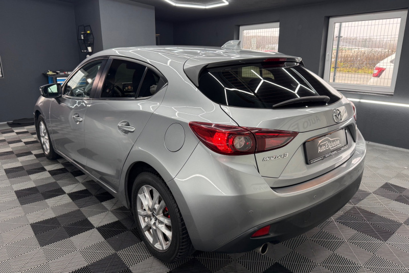  Ponuka vozidiel / Mazda 3 2.0 Skyactiv -G120 Attraction - video