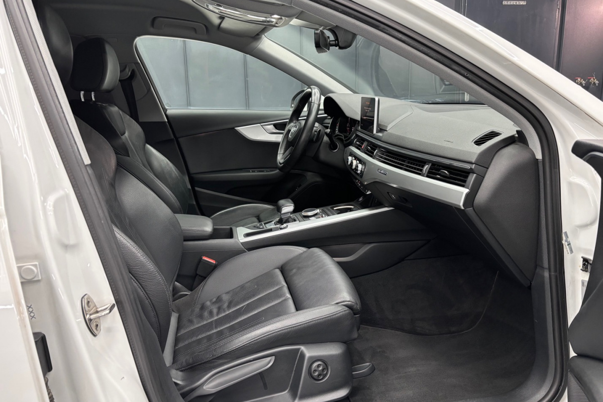 Ponuka vozidiel / Audi A4 Avant 2.0 TDI 190k Design quattro S tronic - video