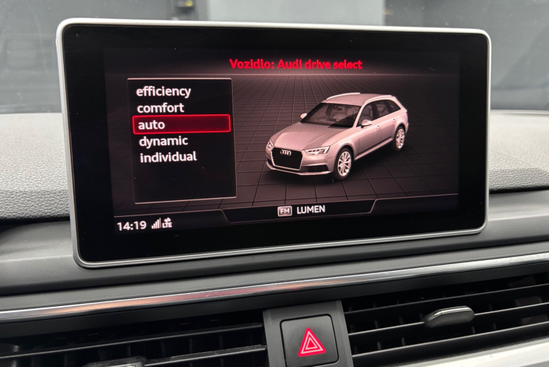  Ponuka vozidiel / Audi A4 Avant 2.0 TDI 190k Design quattro S tronic - video