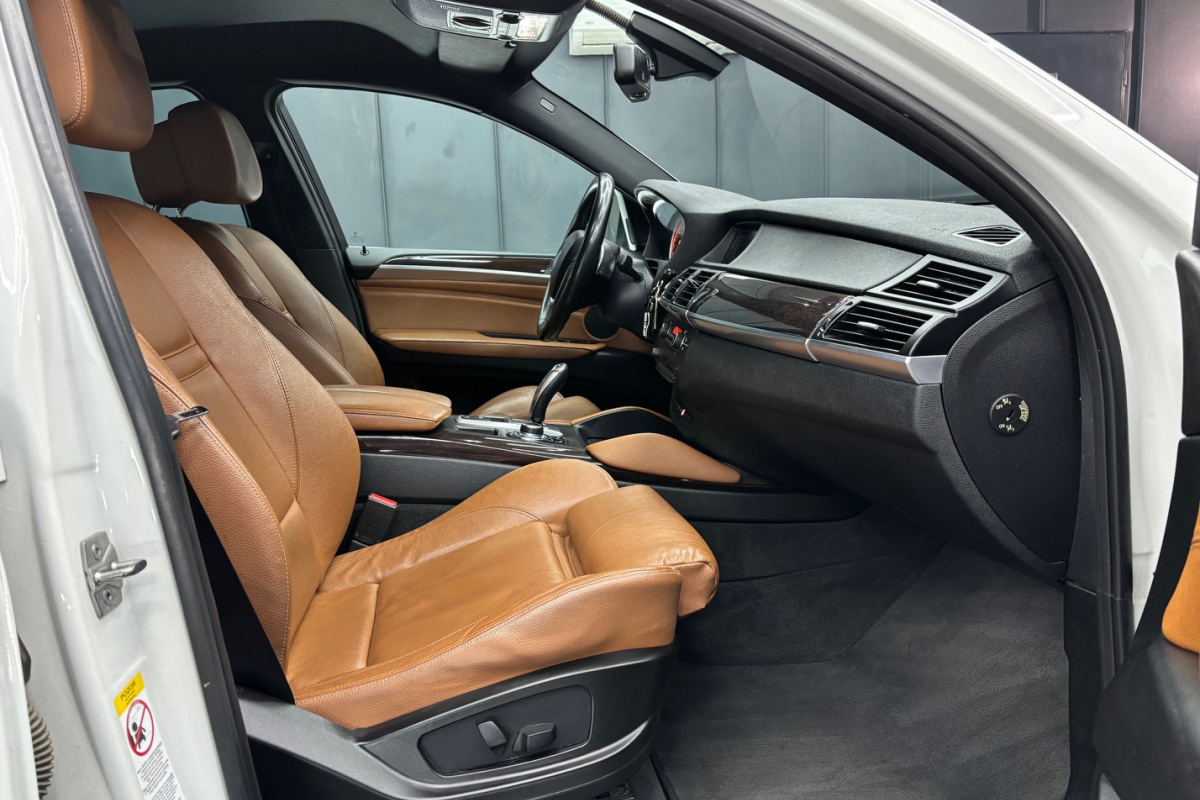 Ponuka vozidiel / BMW X6 xDrive 30d 245k - video