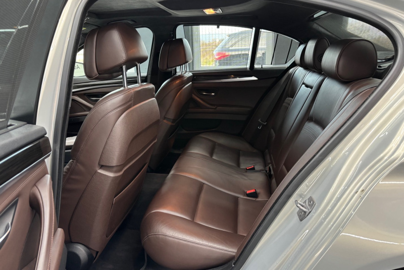  Ponuka vozidiel / BMW Rad 5 535d xDrive M-PACKET - video