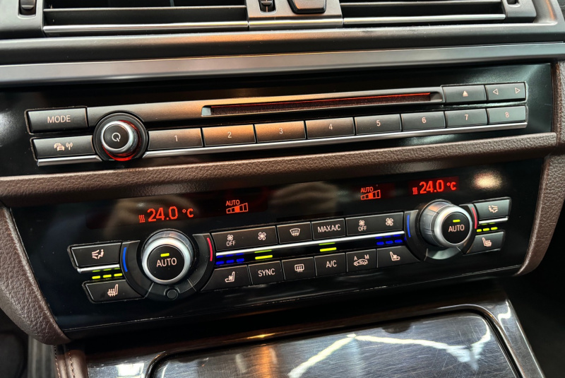  Ponuka vozidiel / BMW Rad 5 535d xDrive M-PACKET - video