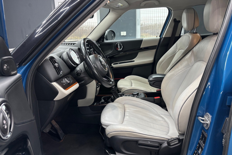  Ponuka vozidiel / Mini Countryman Cooper ALL4 A/T - video