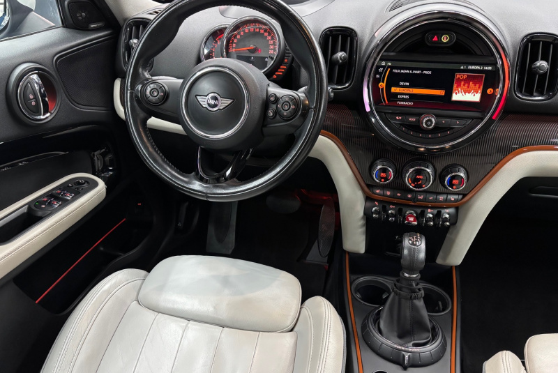 Ponuka vozidiel / Mini Countryman Cooper ALL4 A/T - video Ponuka vozidiel / Mini Countryman Cooper ALL4 A/T - video