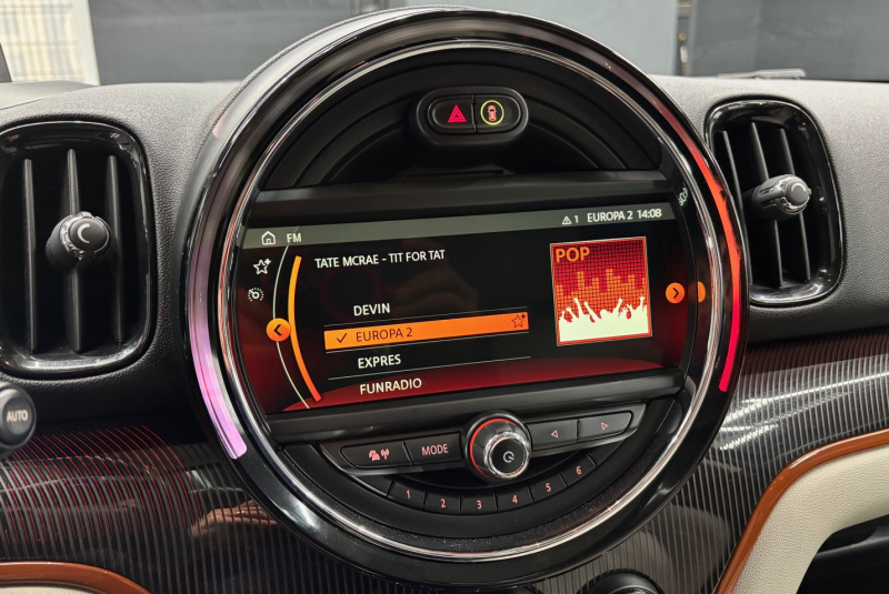  Ponuka vozidiel / Mini Countryman Cooper ALL4 A/T - video