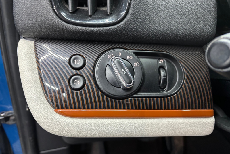 Ponuka vozidiel / Mini Countryman Cooper ALL4 A/T - video Ponuka vozidiel / Mini Countryman Cooper ALL4 A/T - video